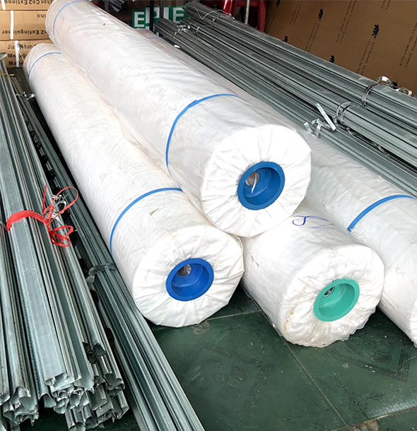 Cuộn màng PE lợp nhà kính khổ 5m